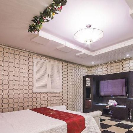 Ivy Hotel Anszan Kültér fotó